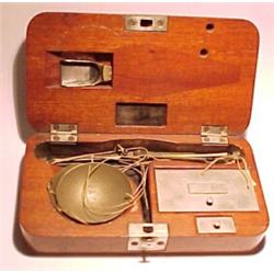 Germany, Frankfurt am Main, c. 1900, a boxed pocket diamond scale complete with all the carat we...