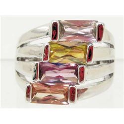 18K WHITE GOLD AUSTRIAN CRYSTAL LADIES RING - SZ 8