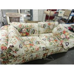 Grape Accent Sofa