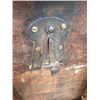Image 5 : Antique Tilt Top Table