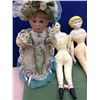 Image 2 : 4 Porcelain Dolls