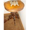 Image 1 : Victorian Small Size Oval Candle Stand