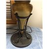 Image 2 : Leaded Glass Table Lamp