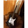 Image 1 : Vanilla Fudge Autographed Guitar