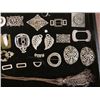 Image 3 : Estate Rhinestone Jewelry Lot