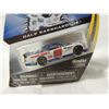 Image 4 : LOT 5 NASCAR COLLECTIBLES CARS FIGURES CARD