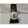 Image 2 : HONUS WAGNER "THE FLYING DUTCHMAN" BALL AND CARD