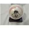 Image 1 : WAGNER GOLD CARD AND COLLECTIBLE BALL