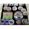 Image 2 : BOX LOT AMERICAN BUTTONS/PINS