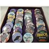 Image 3 : BOX LOT AMERICAN BUTTONS/PINS