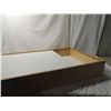 Image 2 : SLIDING LID SHOWCASE 29.5"X20"X4.5"
