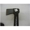 Image 2 : Fiskars Hatchet