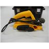 Image 2 : DeWalt 3 1/4"  Heavy Duty Planer