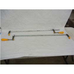 Pair of 3 1/4' Bar Clamps