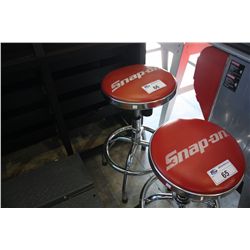 SNAP-ON ADJUSTABLE GARAGE STOOL