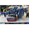 Image 1 : EVINRUDE LOW SPEED OUTBOARD MOTOR WITH GAS TANK