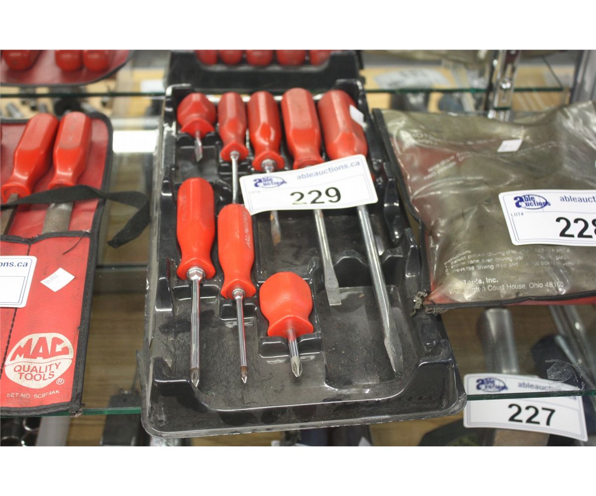 MAC TOOLS SCREW DRIVER SET