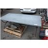 Image 1 : METAL TABLE WITH PROPELLOR AND ANCHOR