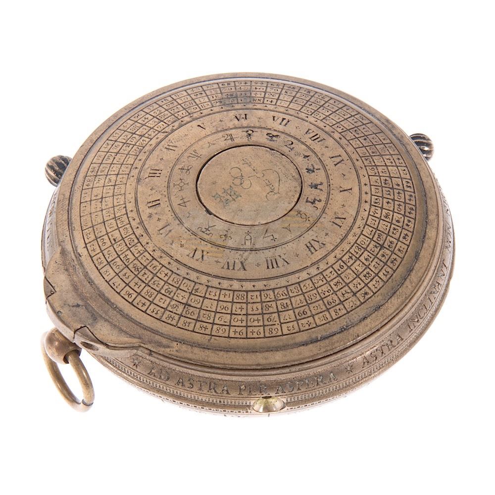 Golden Compass, The - The Alethiometer (Golden Compass) Prop
