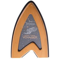 Star Trek: Voyager (TV) - Season Three Crew Gift Plaque