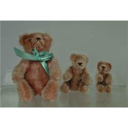 LOT OF 3 CARMEL STEIFF AND SCHUCO BEARS.