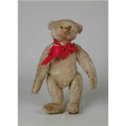 12" WHITE STEIFF BEAR.
