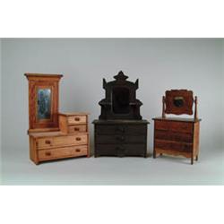 LOT OF TEN VARIOUS DOLL CHESTS OF DRAWERS.