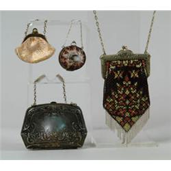 WONDERFUL LOT OF MINIATURE DOLL PURSES.