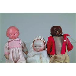LOT OF 3 DOLLS.