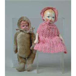 LOT OF 4 DOLLS.
