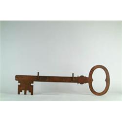 LOCKSMITH'S KEY TRADE SIGN.