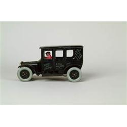 STRAUSS LEAPING LENA W/UP LIMO.