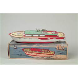 CHEIN W/UP CABIN CRUISER W/OB.  