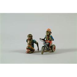 LOT OF TWO GERMAN TIN W/UP TOYS.