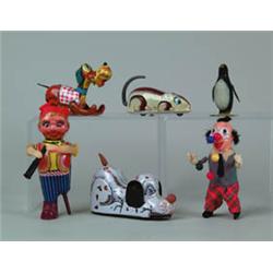 LOT OF 10 JAPANESE W/UP TOYS.