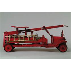 P.S. KEYSTONE RIDE-ON FIRE TRUCK 