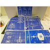 Image 1 : Star Wars vehicle blueprints.