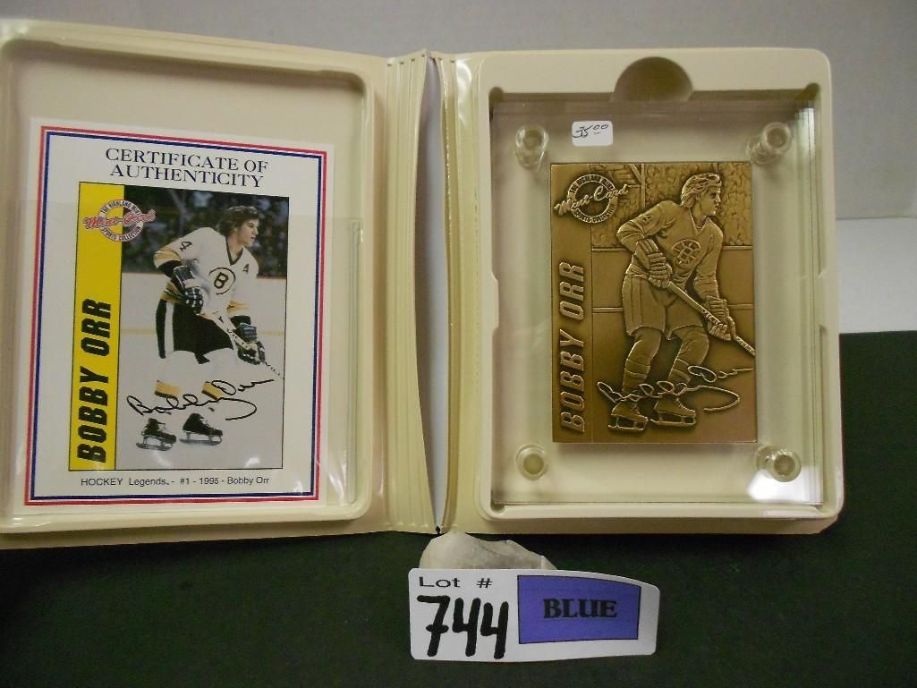 1995 Hockey Legends Bronze Bobby Orr Highland Mint Sports Collection.
