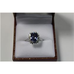 LADIES 14KT. WHITE GOLD NATURAL TANZANITE & DIAMOND SET DRESS RING.  SET WITH 15