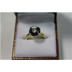 LADIES 14 KT. YELLOW GOLD NATURAL BLUE SAPPHIRE & DIAMOND DRESS RING.