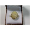 Image 1 : 10KT. YELLOW GOLD NATURAL OPAL LADIES DRESS RING. MULTI-CLAW SET WITH