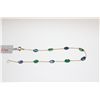 Image 2 : 14 KT. YELLOW GOLD NATURAL BLUE SAPPHIRE & NATURAL EMERALD BRACELET SET WITH 5