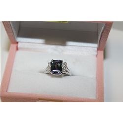 LADIES 14 KT. WHITE GOLD NATURAL TANZANITE & DIAMOND DRESS RING.  SET WITH 6 ROUND