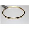 Image 1 : 14 KT. YELLOW GOLD DIAMOND SET BANGLE STYLE BRACELET.  SET WITH 20 ROUND BRILLIANT
