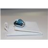 Image 2 : 14 KT. WHITE GOLD NATURAL BLUE TOPAZ PENDANT BEZEL SET WITH 1 CUSHION CUT NATURAL BLUE TOPAZ