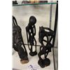 Image 2 : LOT OF 3 MAKONDE (TANZANIA) CARVED EBONY SCULPTURES APPROX 18" HIGH