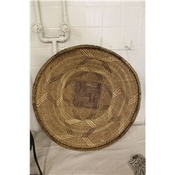 SOUTH AFRICA NATIVE BASKET 24" IN DIAMETER