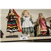 Image 2 : SHELF LOT OF ASSORTED DOLLS