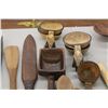 Image 2 : LOT OF 10 HAND CARVED WOODEN LADLES