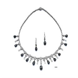 A SET OF DIAMOND JEWELRY...